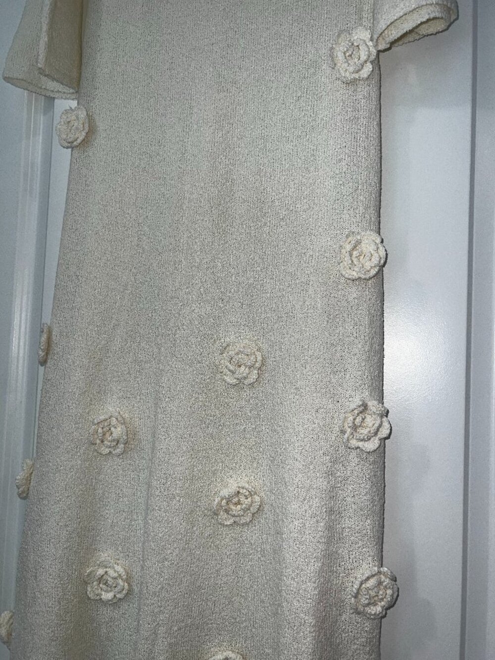 ✨ MESHKI Kiki Off Shoulder Rose Maxi Dress - Ivory (XL) NWT ✨ - Picture 4 of 4